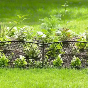 Classic Metal Border Catral Garden