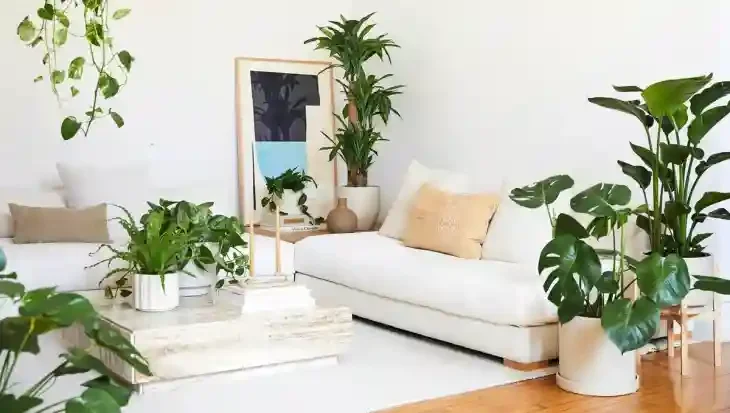 decoración hogar con plantas artificiales